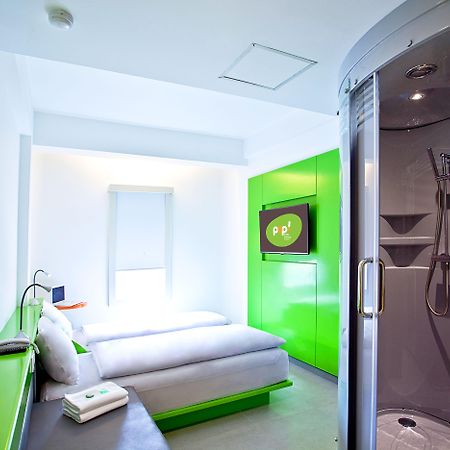 Pop! Hotel Gubeng Surabaya Luaran gambar