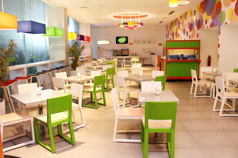 Pop! Hotel Gubeng Surabaya Luaran gambar