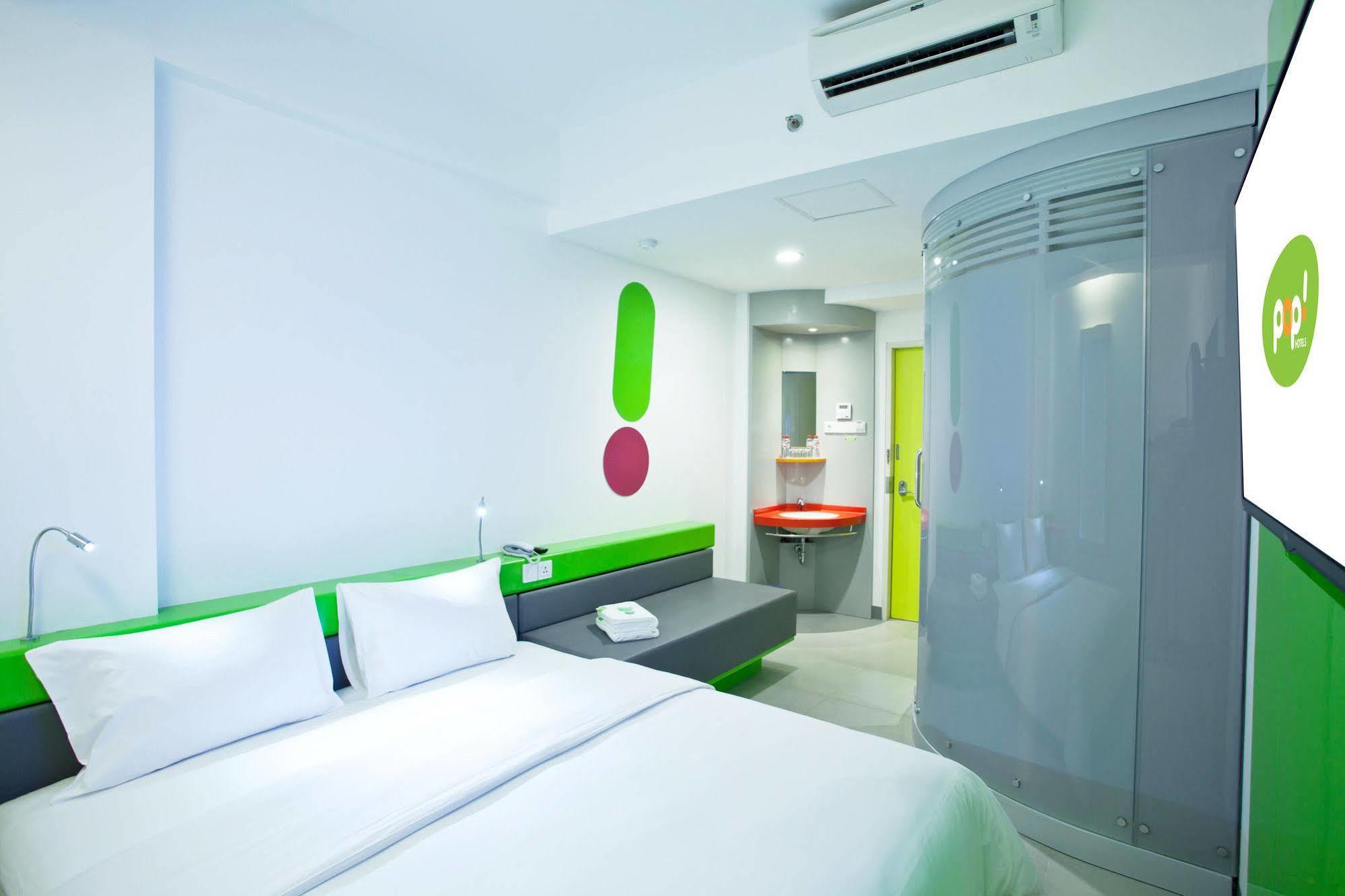 Pop! Hotel Gubeng Surabaya Luaran gambar